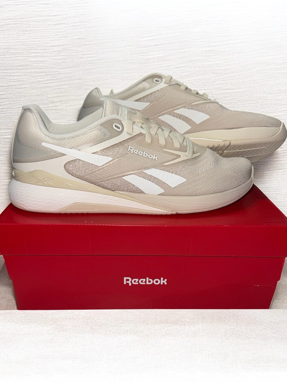 Reebok Nano X5 Sneakers - Beige and White